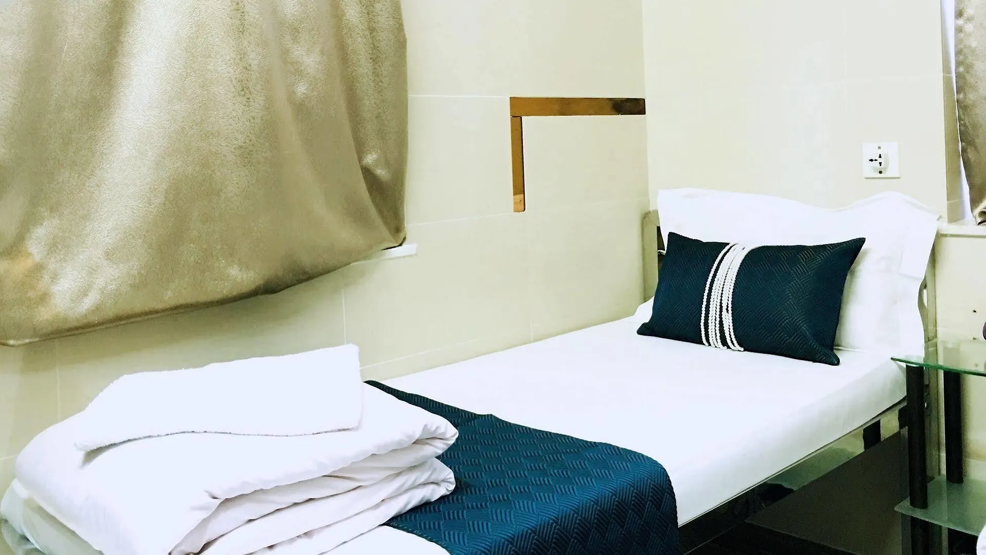 Osaka Hostel هونغ كونغ بيت ضيافة