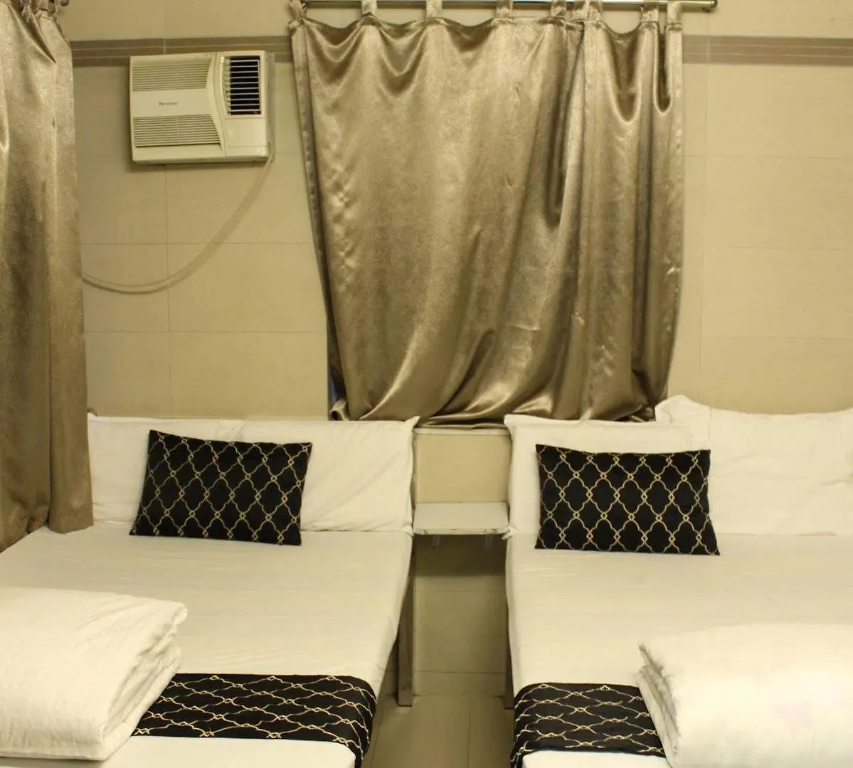 Osaka Hostel هونغ كونغ بيت ضيافة