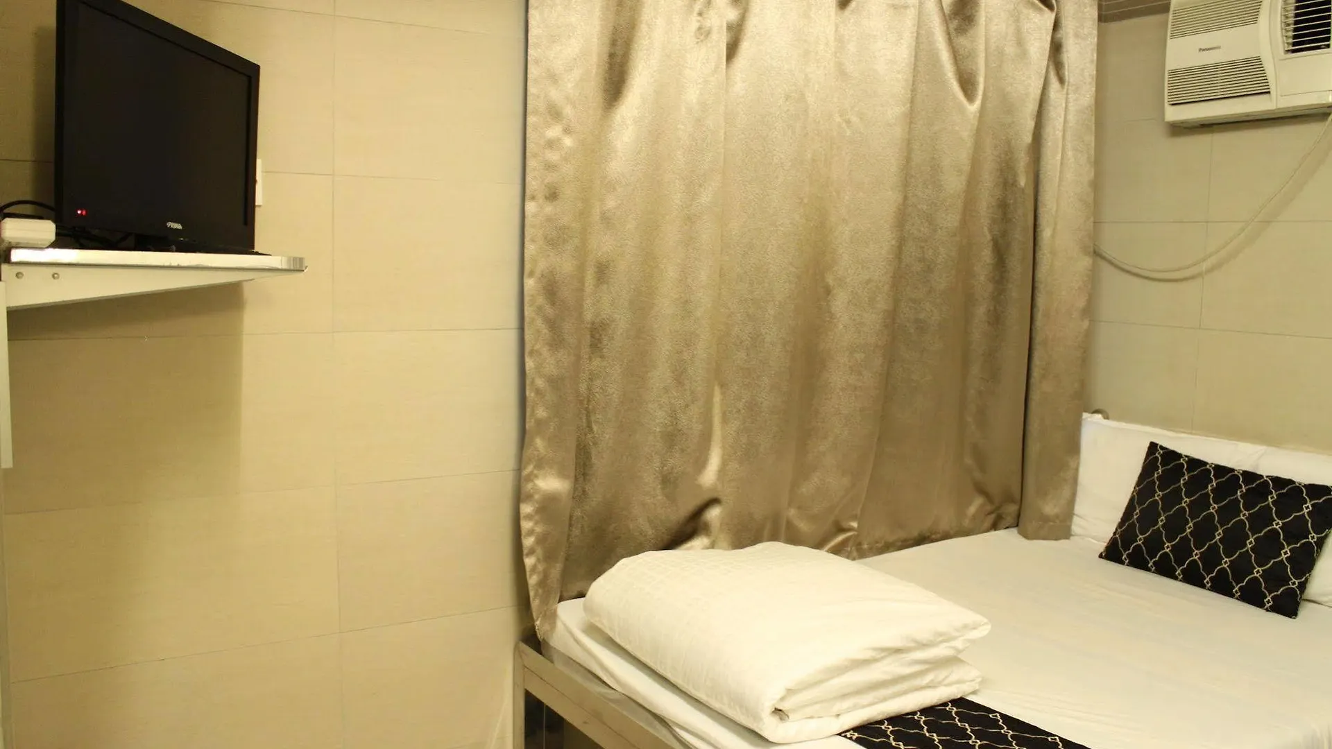 Osaka Hostel Hong Kong Guest house
